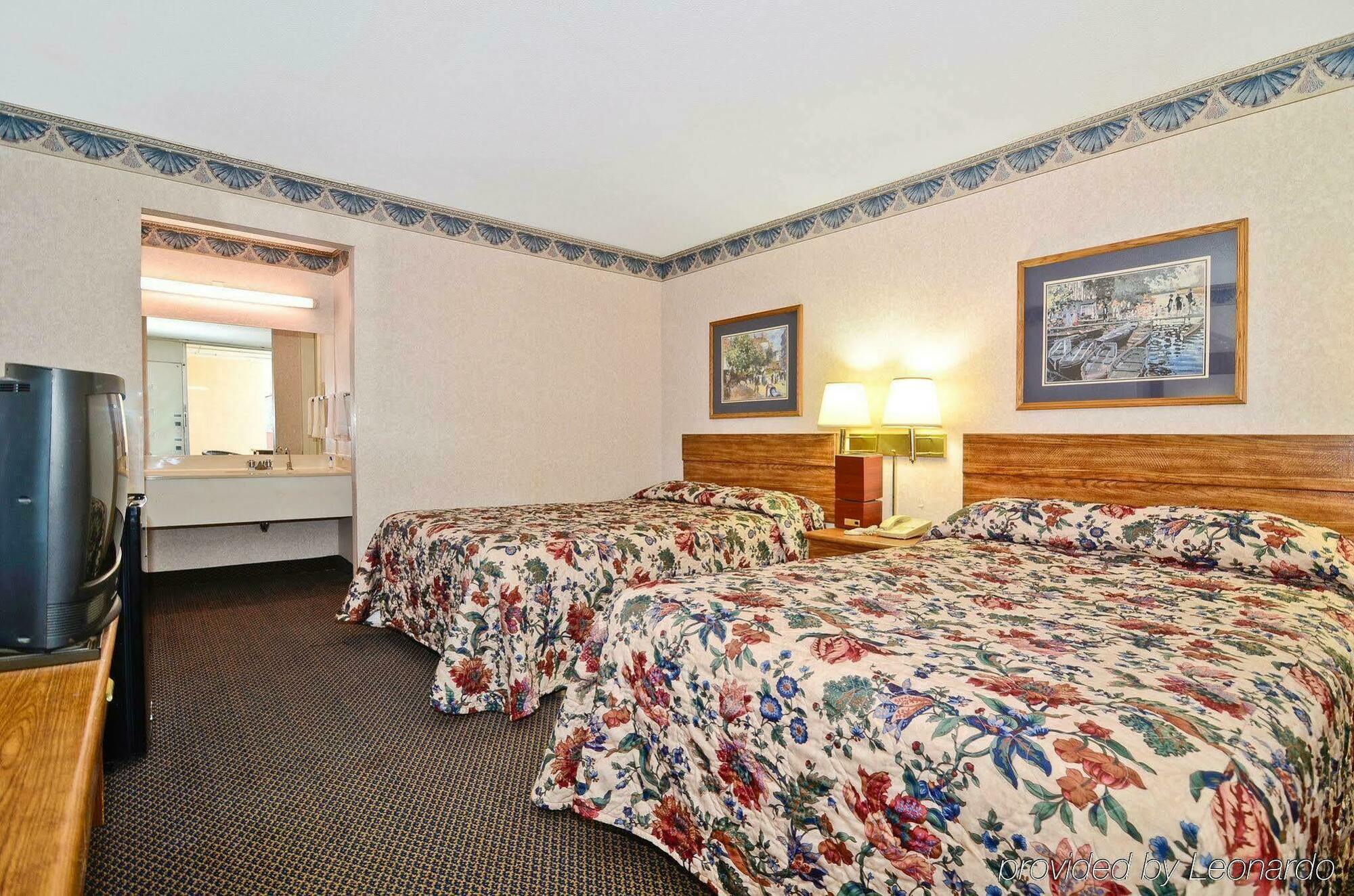 The Sanford Inn 部屋 写真